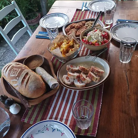 Bilkarskata Kashta Gorsko Slivovo