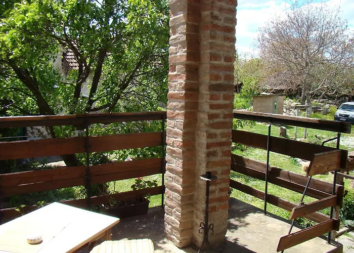 Bilkarskata Kashta Gorsko Slivovo